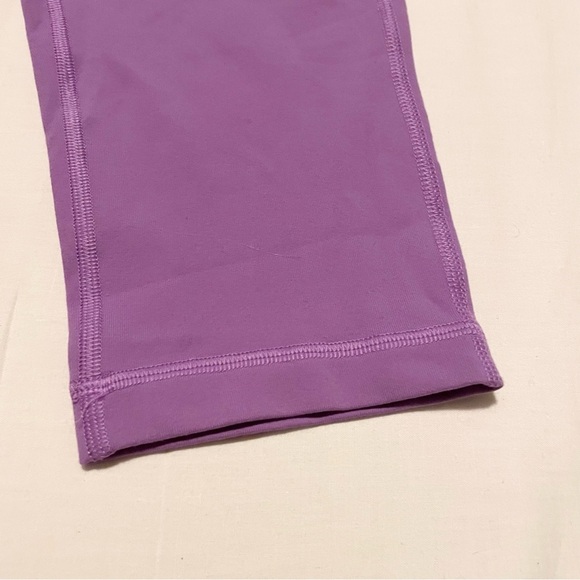 Nike Dri Fit Capri Leggings Womens Size Medium - Picture 4 of 14